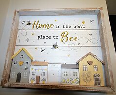 3 Bed Detached - Quiet Cul De Sac -private Parking