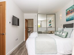 Strawberry Bank - Kingfisher