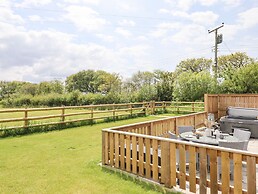 Strawberry Bank - Kingfisher