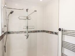 Strawberry Bank - Kingfisher