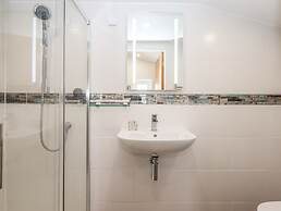 Strawberry Bank - Kingfisher