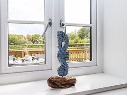 Strawberry Bank - Kingfisher