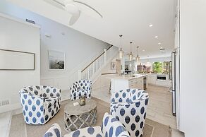 Reef Romance managed by Beach Retreats