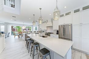 Reef Romance managed by Beach Retreats