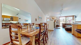 Snowcreek V #784 2 Bedroom Condo by RedAwning