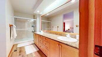 Snowcreek V #784 2 Bedroom Condo by RedAwning