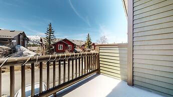 Snowcreek V #784 2 Bedroom Condo by RedAwning