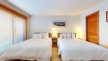 Snowcreek V #784 2 Bedroom Condo by RedAwning