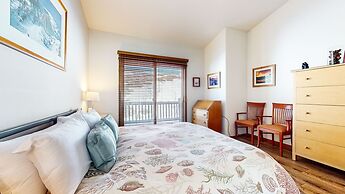 Snowcreek V #784 2 Bedroom Condo by RedAwning