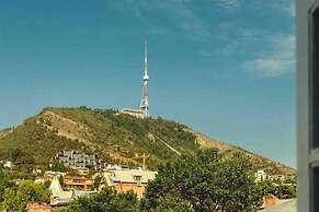 Impeccable 2-bed Apartment in Central Tbilisi
