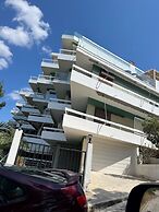 Stunning View Seaside 1-bed Apartment in Saronida