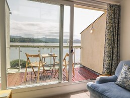 25 South Snowdon Wharf