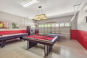 9 Bedroom Harry Potter and Star Wars Villa 9 Home by RedAwning