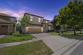 9 Bedroom Harry Potter and Star Wars Villa 9 Home by RedAwning