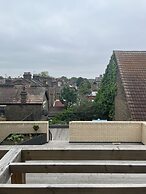 Immaculate 2-bed Apartment in London