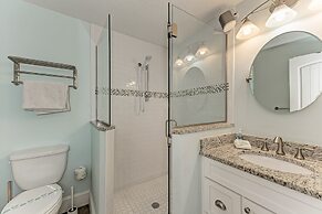 Starfish Cove managed by Beach Retreats