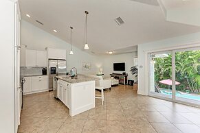 Starfish Cove managed by Beach Retreats