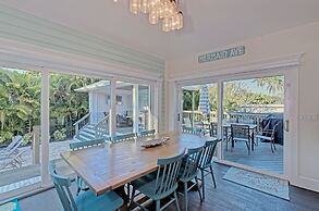 Mermaid's Crossing managed by Beach Retreats