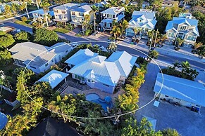 Mermaid's Crossing managed by Beach Retreats