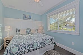 Mermaid's Crossing managed by Beach Retreats