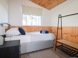 194 Atlantic Bays
