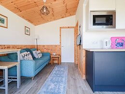 194 Atlantic Bays