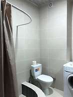 Sweet Home Sleeps 4 With Terrace