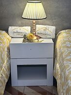 CASA BALTHAZAR HOSTEL