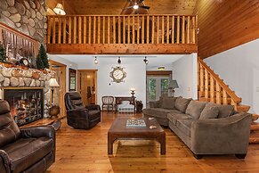 Cabin Retreat on Big Crooked Lake