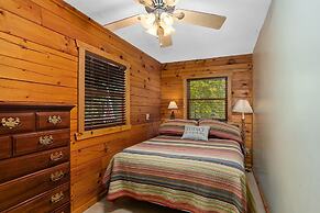 Cabin Retreat on Big Crooked Lake