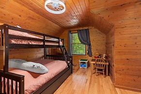 Cabin Retreat on Big Crooked Lake