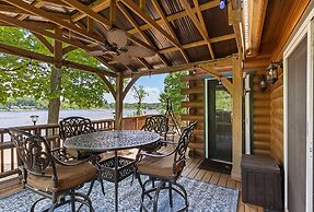 Cabin Retreat on Big Crooked Lake