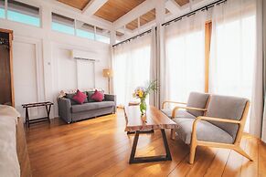 Aruna Resort & Villas