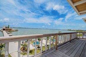 Aruna Resort & Villas