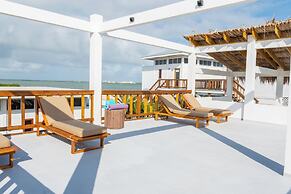 Aruna Resort & Villas