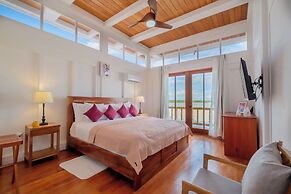 Aruna Resort & Villas