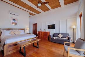 Aruna Resort & Villas