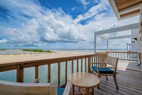 Aruna Resort & Villas