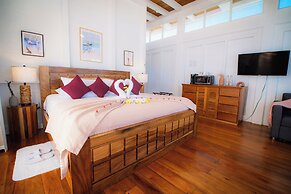 Aruna Resort & Villas