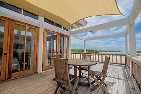 Aruna Resort & Villas