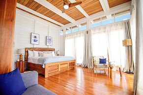 Aruna Resort & Villas