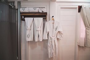 Aruna Resort & Villas