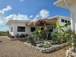 Aruna Resort & Villas