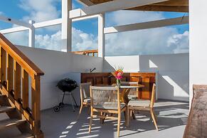 Aruna Resort & Villas
