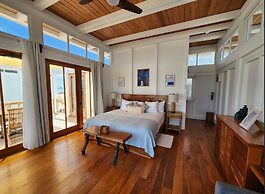 Aruna Resort & Villas