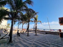 Estudio a Pie de Playa en Zona Dorada