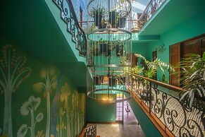 Dendrobium House