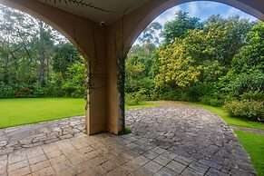 Dendrobium House