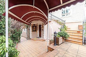 Magnificent Historic Mansion in Beylerbeyi