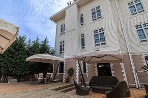 Magnificent Historic Mansion in Beylerbeyi